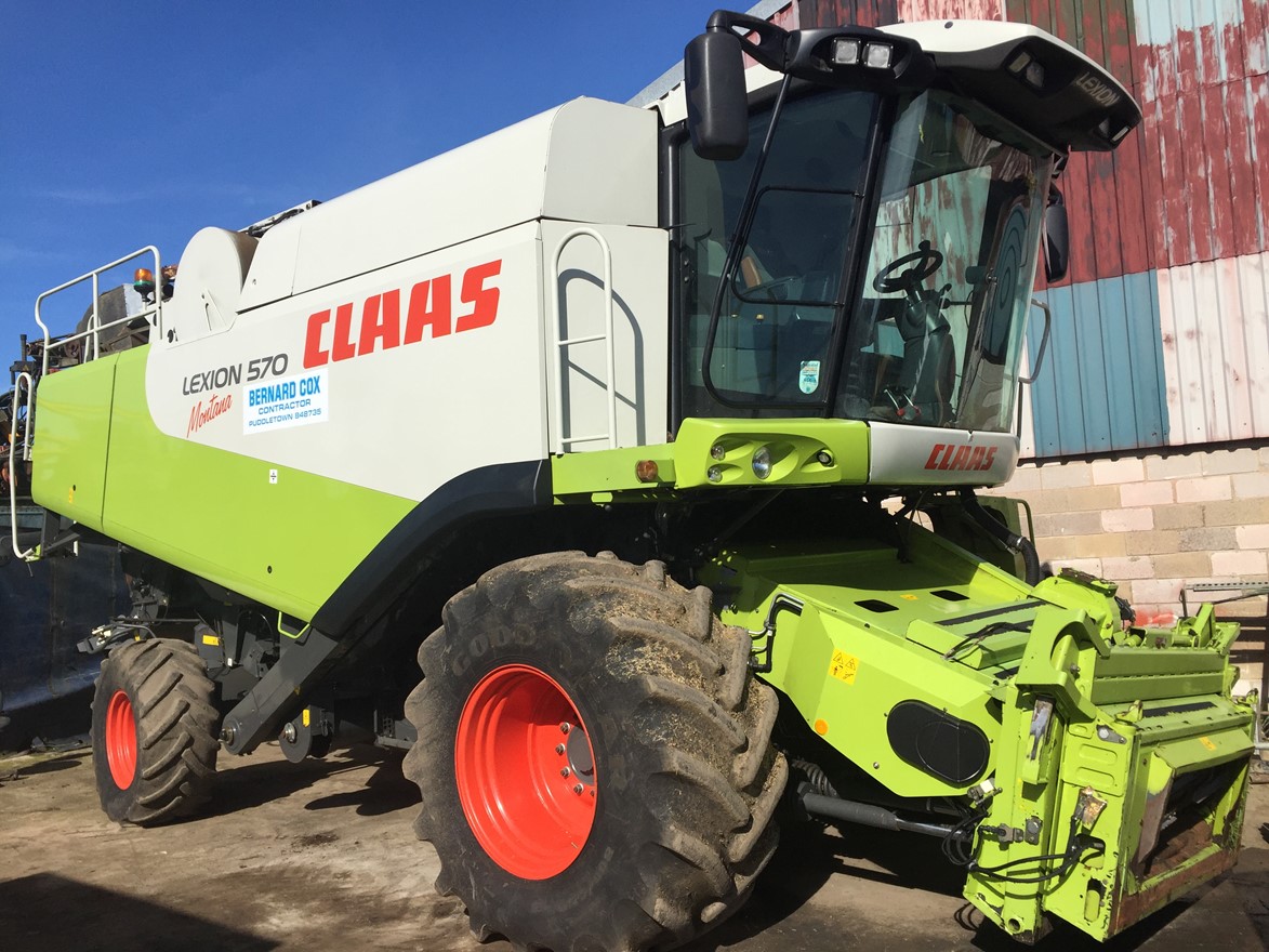 Claas Combine 570 Montana