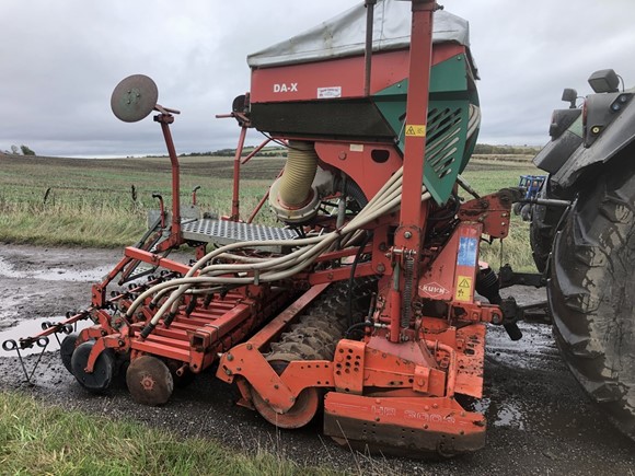 SEED DRILL 3 m KUHN COMBINATION DRILL HR3003